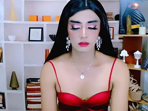 Queeny Cassandra online show from May 13, 6:55 am