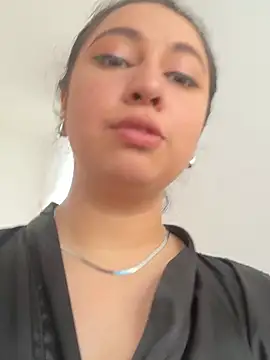 Ashleeyprincess01 online show from March 2, 7:43 pm