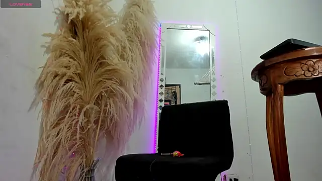 megan scarsex02 online show from February 26, 8:58 pm