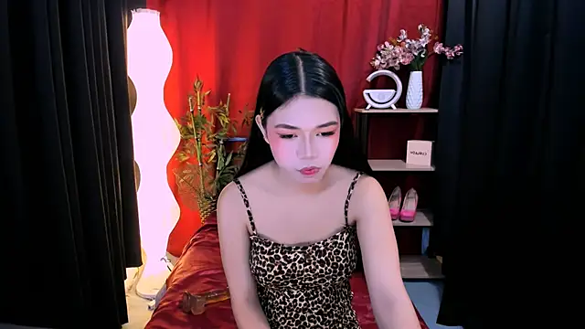 azumi suzako online show from March 29, 3:45 pm