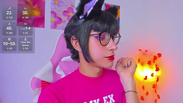 Madeline 21 online show from March 25, 5:35 am