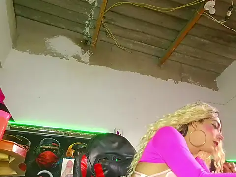 candy aass online show from April 23, 8:33 pm