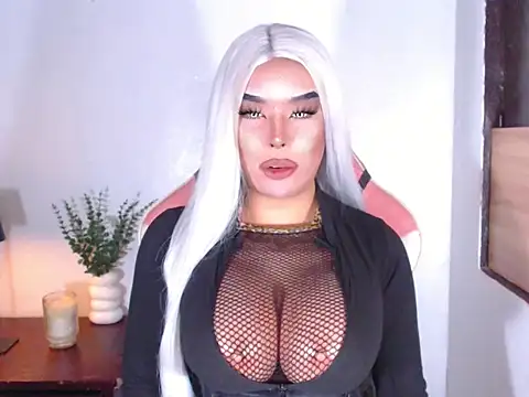 Zandralopez online show from March 21, 4:56 pm