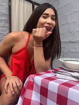 Astrid Porno online show from June 26, 8:13 pm