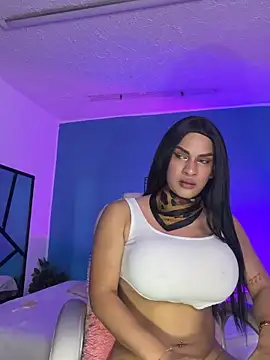 Honey  kiss online show from May 3, 10:58 pm