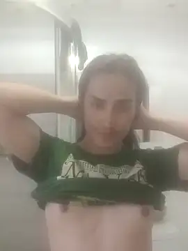 HornyKerujieTrans online show from April 27, 4:11 am