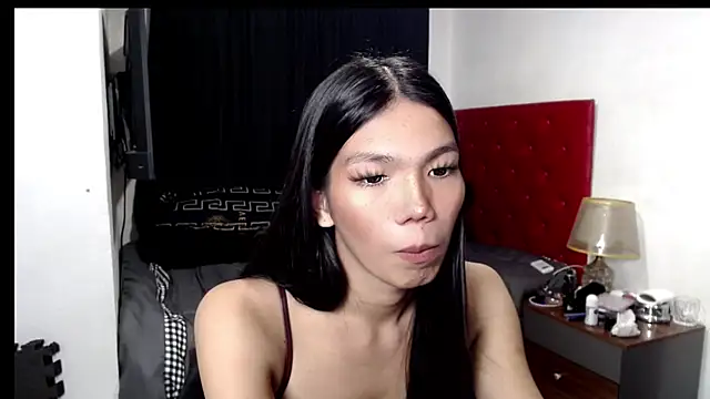 hikarilust23xx online show from May 9, 8:02 pm