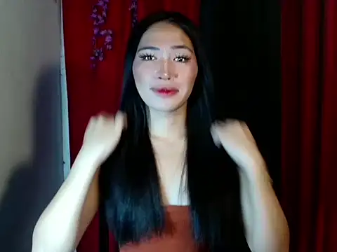 urasiankylie online show from April 5, 2:48 pm