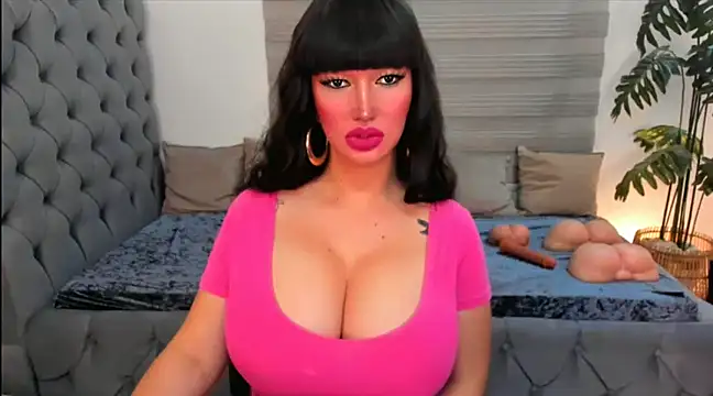 PlayfullMaria online show from December 8, 1:47 pm