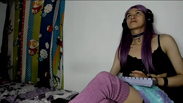 Vannellope vladimir online show from June 25, 1:15 pm