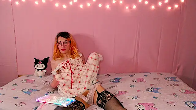 kawaii tiffy online show from May 23, 8:16 pm
