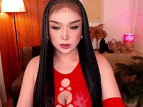 seductiveLEE online show from February 4, 6:01 pm