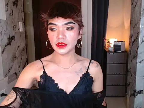 CassieHeartx online show from May 22, 9:44 pm