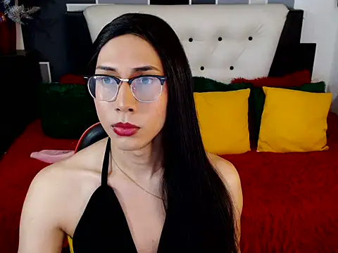 stephanie dollss online show from June 2, 1:57 pm