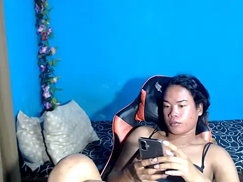 venustheg0ddess online show from November 2, 8:18 pm