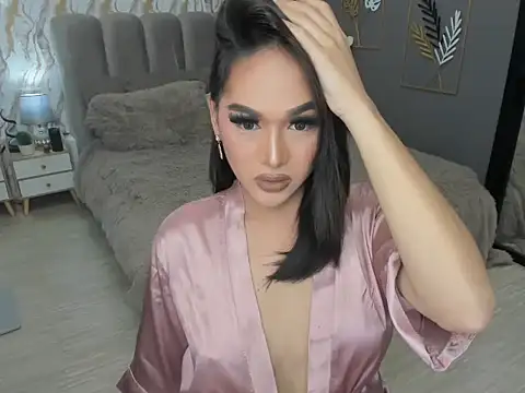 LegendaryNicole online show from September 29, 8:19 pm