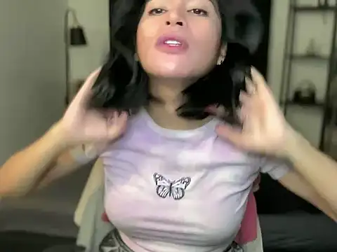 your bianca69 online show from December 19, 6:40 am