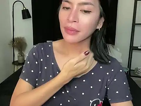 your bianca69 online show from February 21, 7:44 am