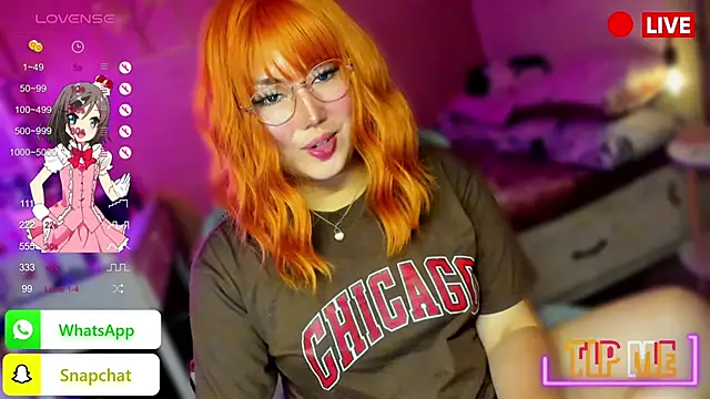 HOTnWILDalice online show from September 12, 3:04 am