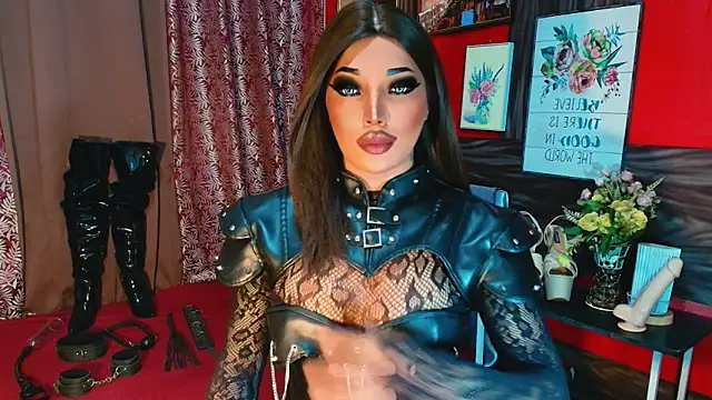 trixxielicious online show from November 22, 4:09 pm