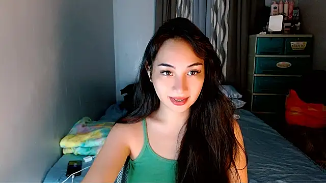 SweetLilly 18 online show from February 19, 2:52 am