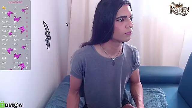 karen sofia  online show from November 18, 9:15 pm