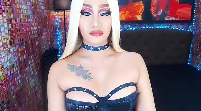 KylieMaxwellCaulfield TS online show from February 9, 11:46 pm