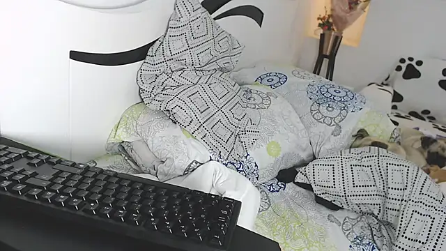 yina-rosse online show from February 18, 10:39 pm