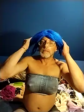 MirthildaVenza online show from October 2, 7:42 am