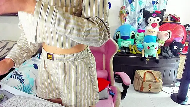 Lawrncesofiets online show from March 5, 9:53 pm