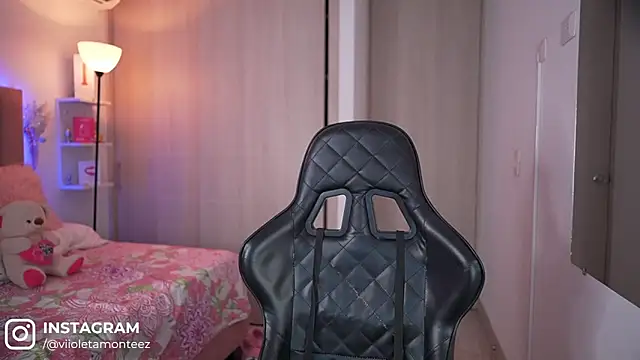 RubiOberli online show from March 20, 3:51 am