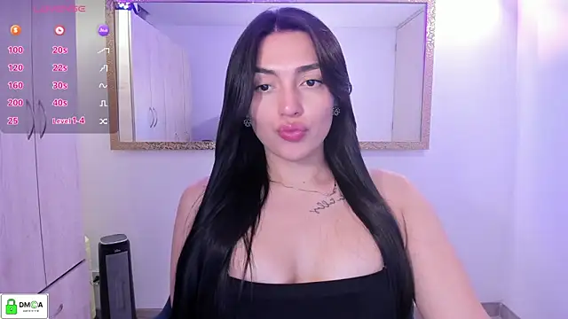 EricaVanderhill online show from March 6, 11:21 pm