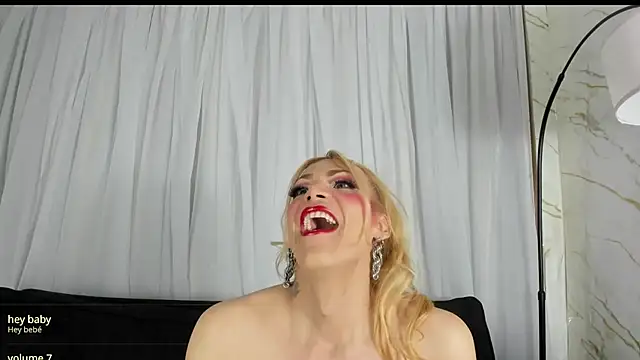 dollpamela online show from June 26, 3:38 pm