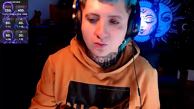 Marieblueeyes online show from March 3, 4:12 am