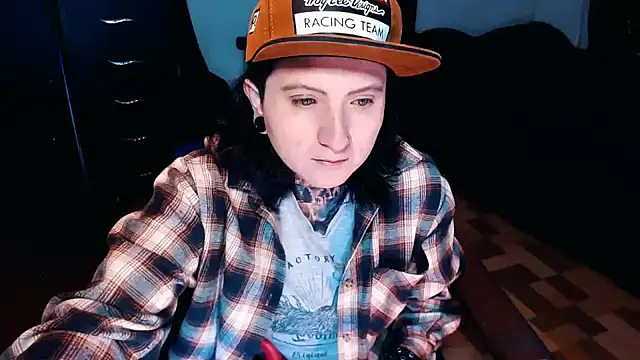 Marieblueeyes online show from October 16, 11:21 am