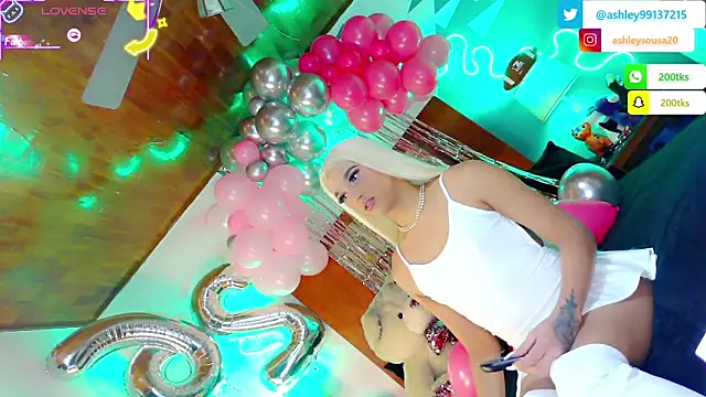 ashley 19xx online show from November 12, 3:55 pm