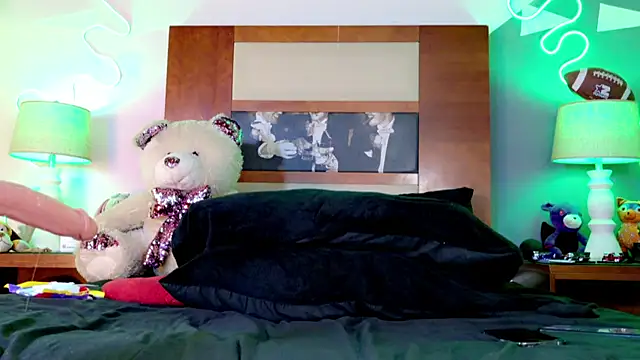 ashley 19xx online show from April 16, 9:54 am