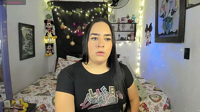 kimgodoy online show from December 17, 11:32 pm