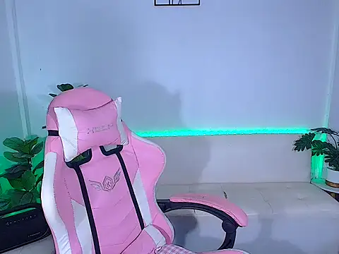 plysaithailand online show from October 15, 1:49 am