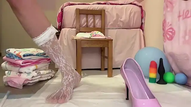 SindySissyShow online show from April 25, 2:59 am