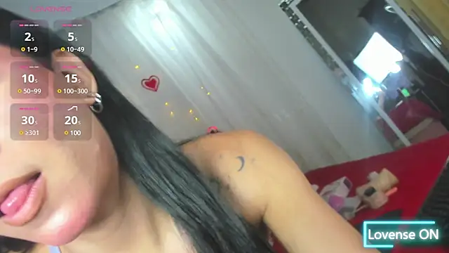 Camilaa hott1 online show from February 14, 8:48 pm