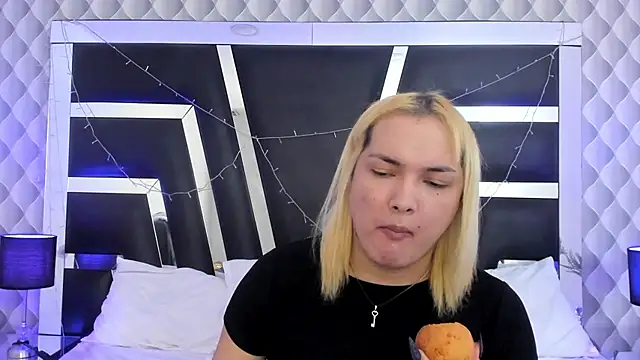 katya kozlov online show from November 19, 3:06 am