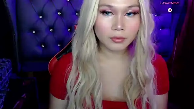 stacey wills44 online show from March 5, 10:15 pm