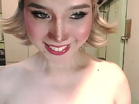 Ezradeliciosa online show from May 23, 3:35 am