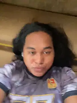 Snapshot of bettina_love chatting on December 26, 5:15 am bettina love online show from December 26, 5:15 am