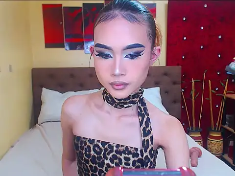 MeatyhorsecockMistress online show from November 30, 1:13 pm