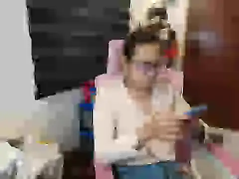 Your PrettyGirlxxx online show from March 14, 12:42 pm