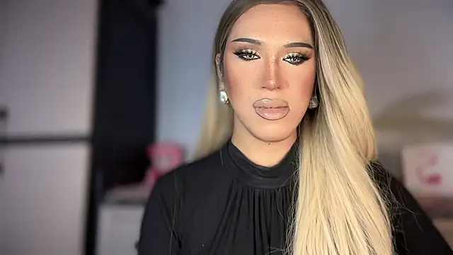 Ts glamxxxx online show from January 9, 2:05 am