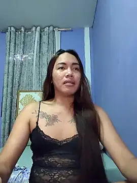 lady kim boner online show from May 11, 5:57 am