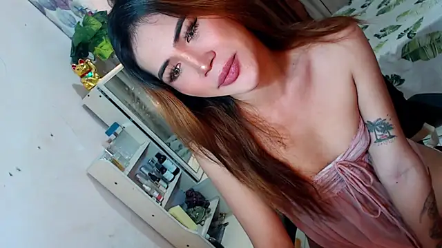 SweetlovelyLhena online show from June 28, 7:51 pm